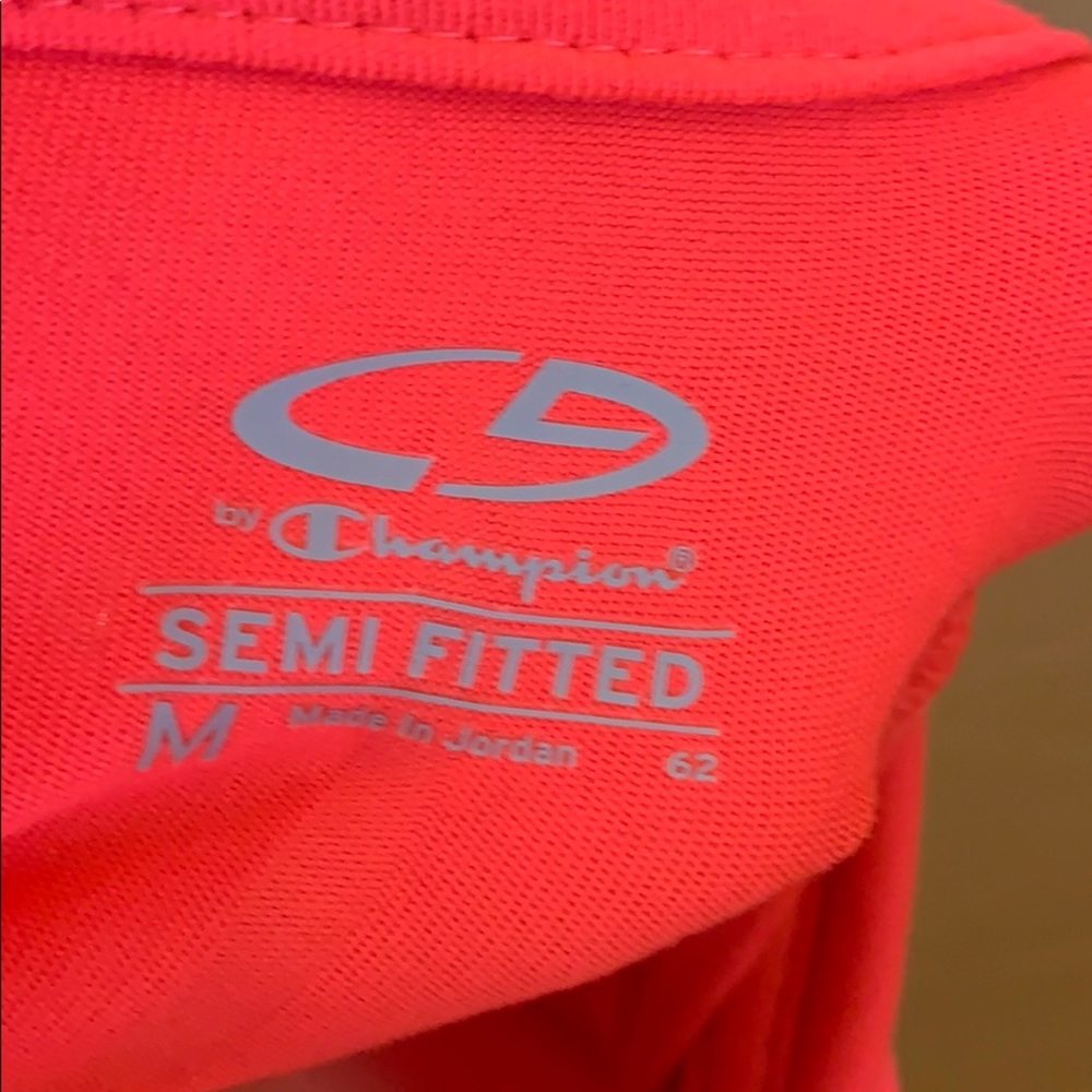 Activewear in tangerine color - Picture 5 of 5